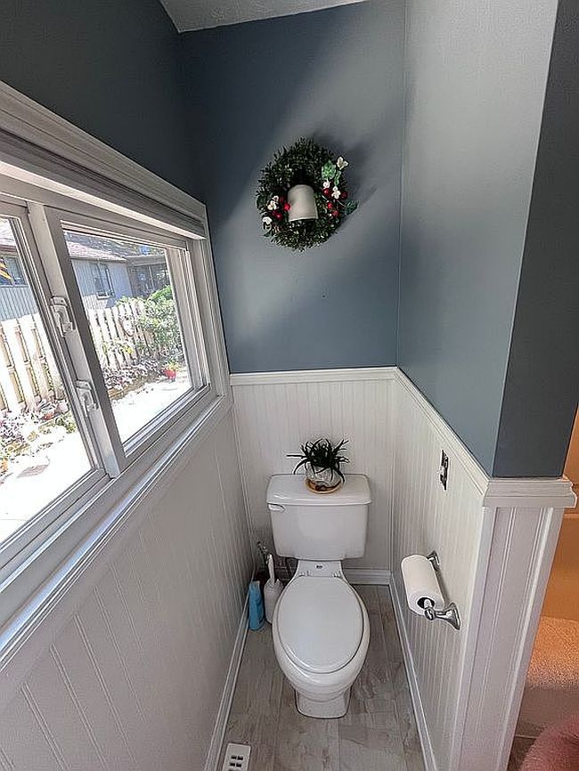 Photo of 328 Beachgrove Dr, Erie, PA