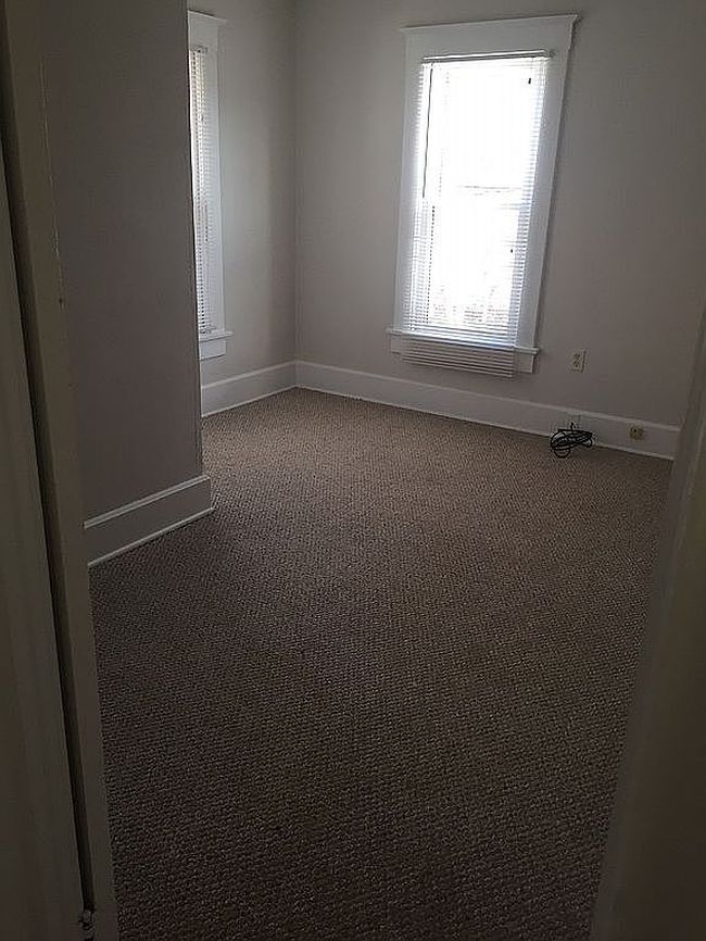 Image of 122 Race St