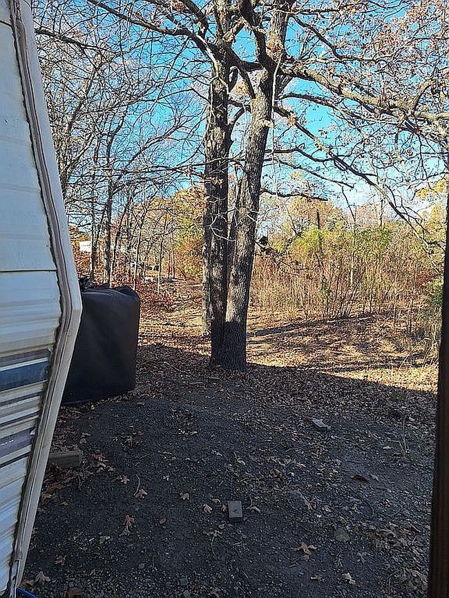 Image of 16 Hopi Lane Oakwood Hbr #2
