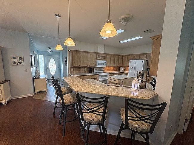 Photo of 2416 Pier Dr, Ruskin, FL