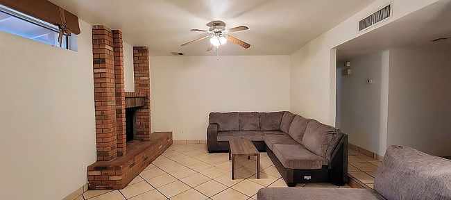Photo of 323 W Olive Ave, Gilbert, AZ