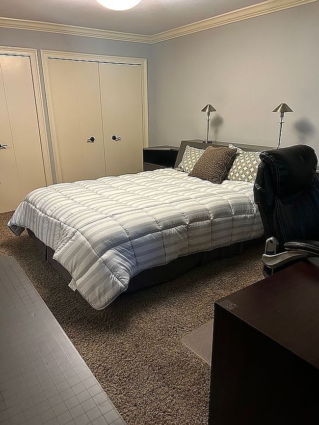 Photo of 5711 Som Center Rd Apt 38, Solon, OH