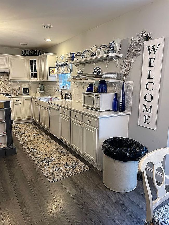 Additional photo 2 of property located at 406 Saint Ivy Ave