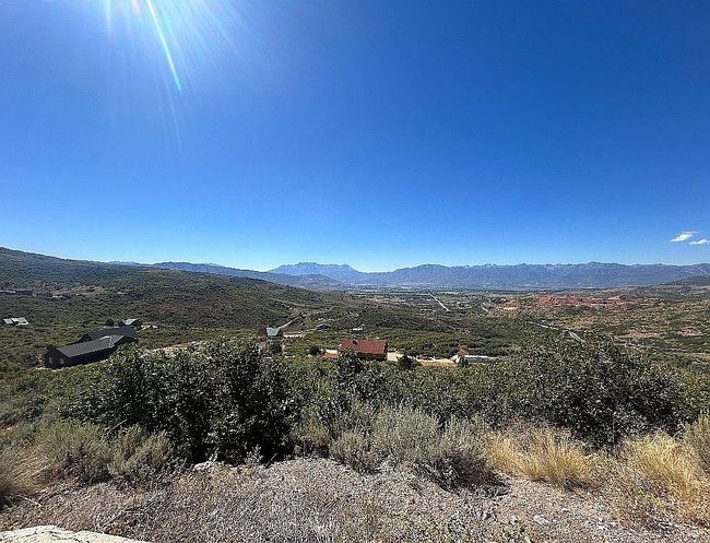 Image of 1454 S Beaver Bench Rd