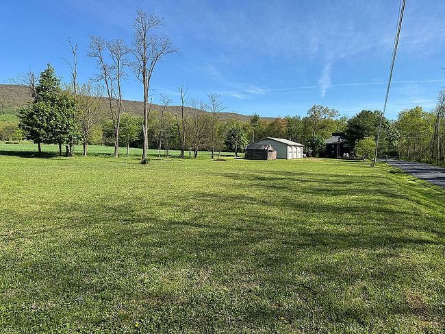 Image of 400 Mountain Rd