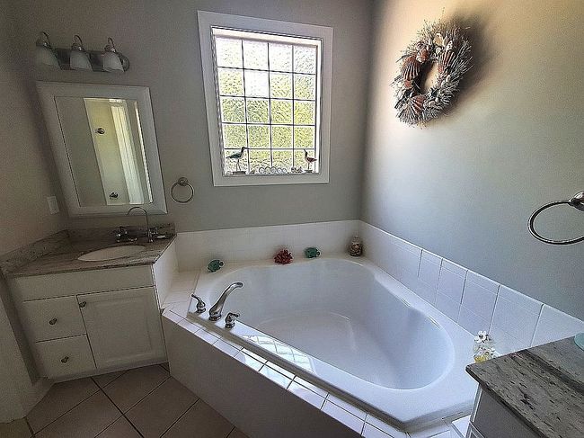 Image of 430 Upland Dr