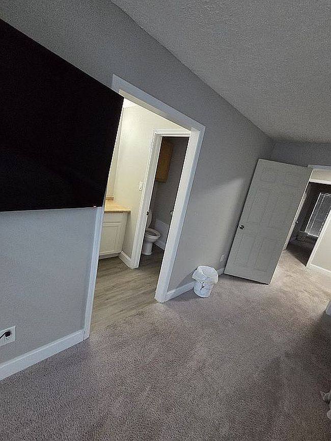 Photo of 13451 Castilian Dr #1, Houston, TX
