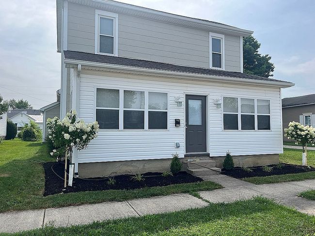 Photo of 103 S Main St