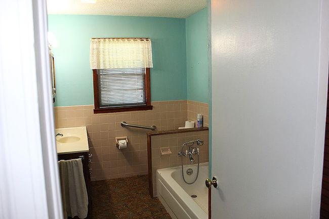 Photo of 660 S Glenn Ave, Springfield, MO