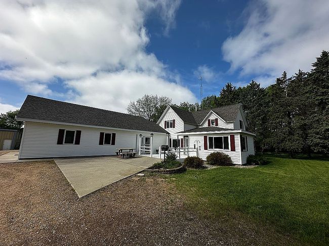 Preview of property located at 1311 Munsterlander Loop