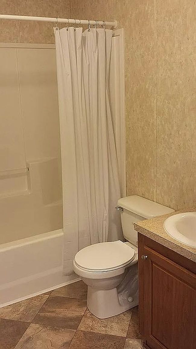 Additional photo 1 of property located at 106 Covered Wagon Rd