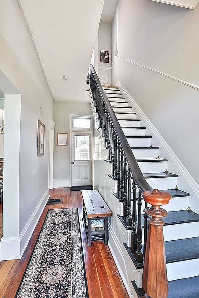 Image of 909 York St