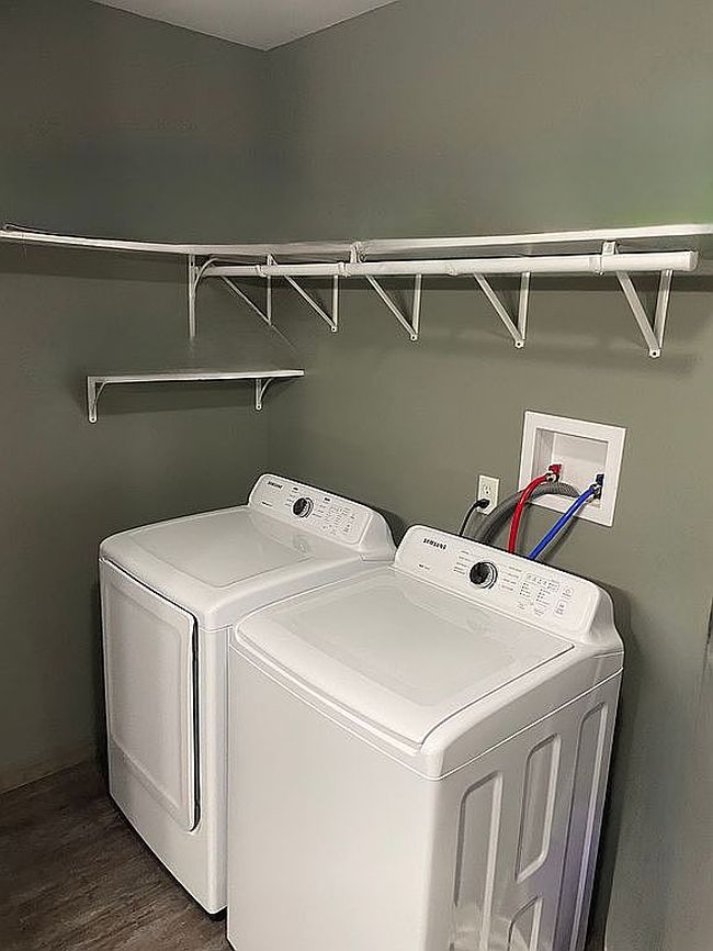 Image of 4 Courtney Ln