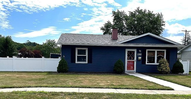 Photo of 912 Allen St, Montoursville, PA