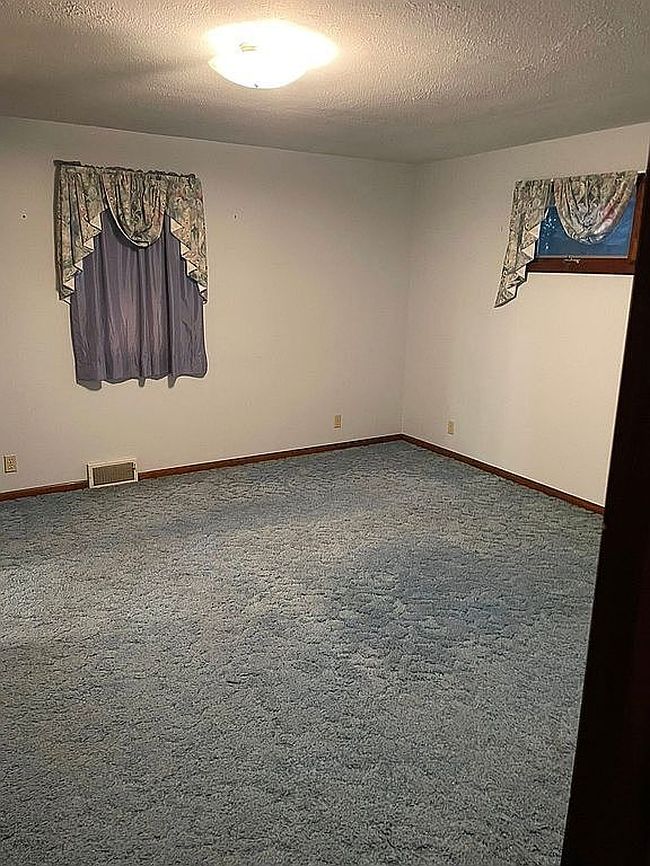 Photo of 5827 Garden Plain Rd, Fulton, IL