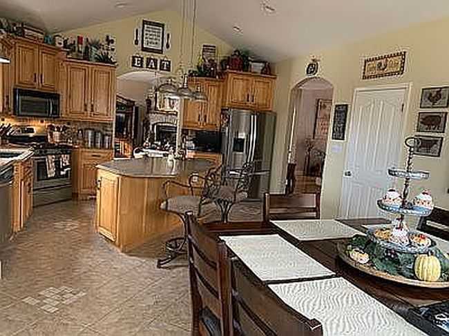 Photo of 3329 Crystal Lake Dr, Festus, MO