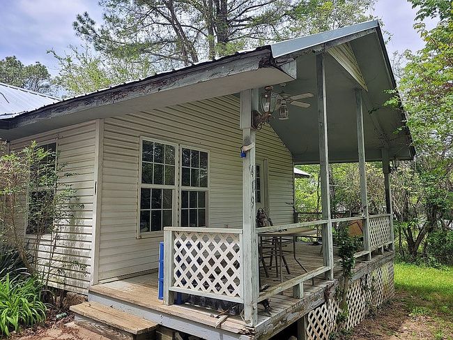 Image of 419 Center St