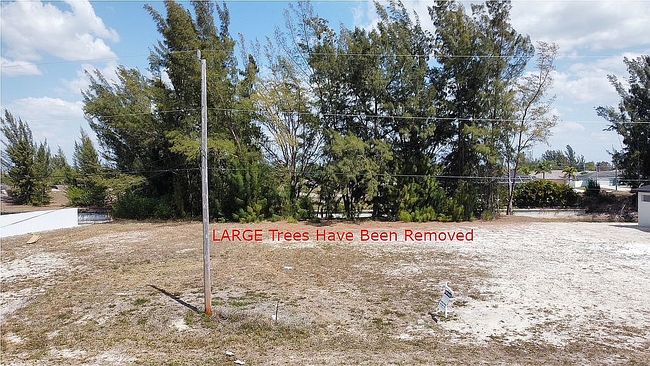 Photo of 2527 Sw 5th Ave, Cape Coral, FL