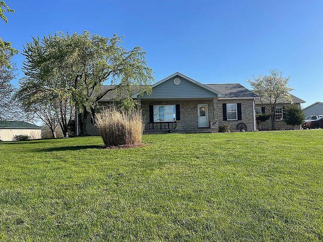 Image of 112 W Harrisonville Dr