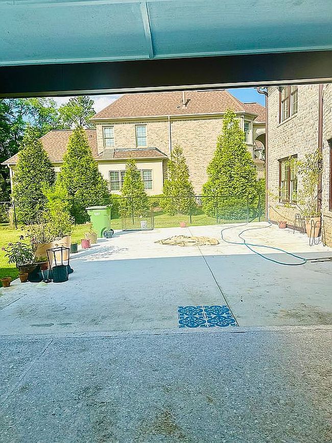Image of 5024 Turnberry Ln