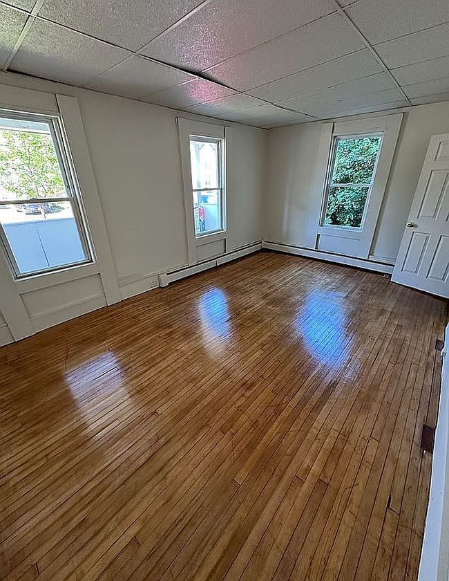 Image of 112 Union St