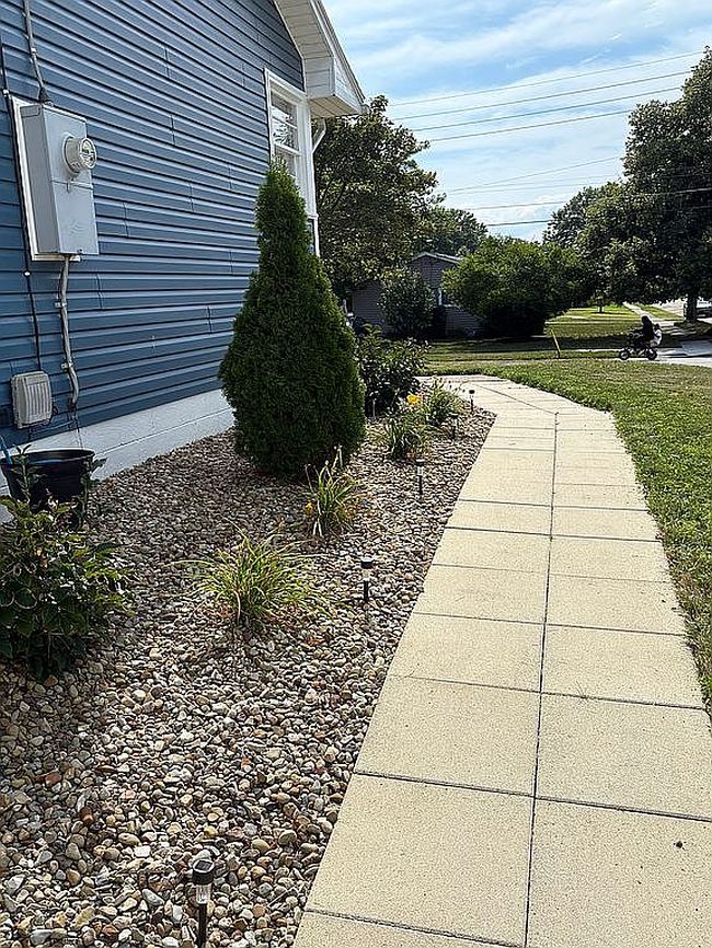 Additional photo 2 of property located at 3605 Ash St