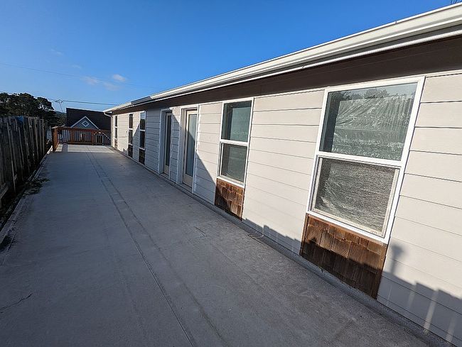 Image of 1435 Ne 12th St
