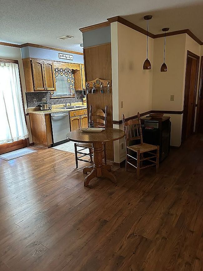 Photo of 861 Saddle Cir, Waycross, GA