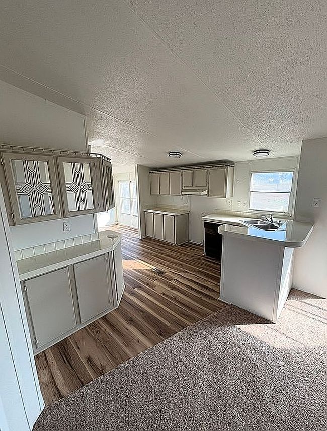 Image of 2901 Wildberry Ln