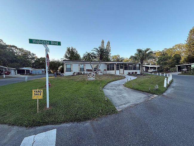 Image of 1135 Highgate Blvd