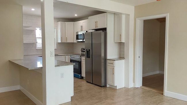 Photo of 1942 Harding St, Clearwater, FL