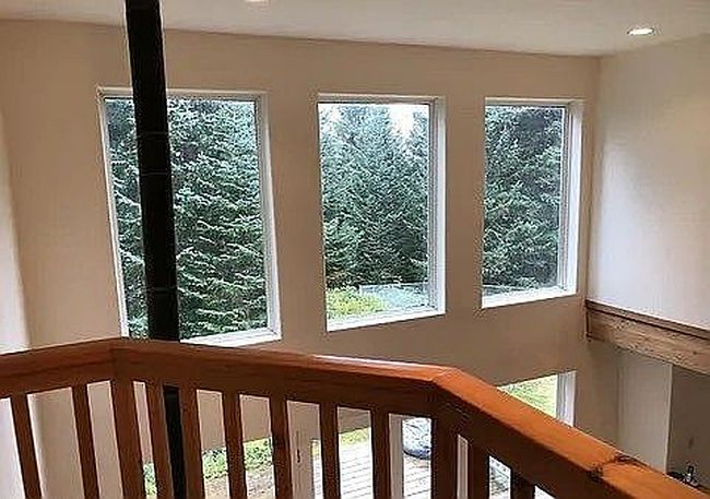 Image of 3088 Jakolof Bay Rd