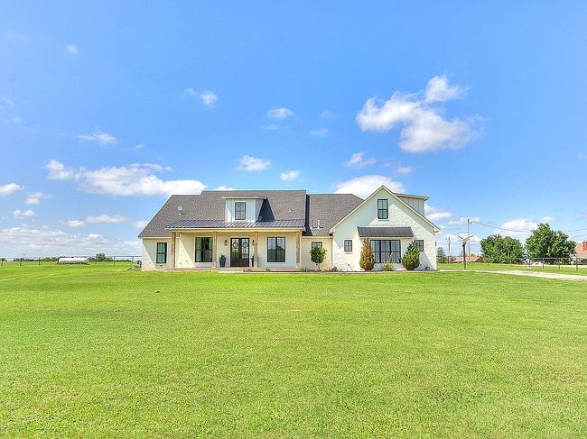 Photo of 4420 Trails End St Ne, Piedmont, OK