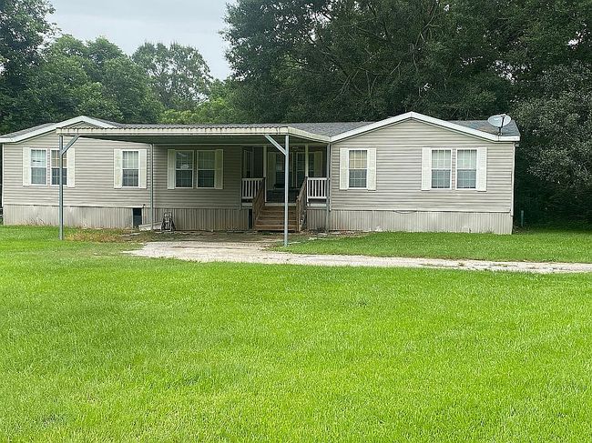 Photo of 1517 E Main St, Ville Platte, LA