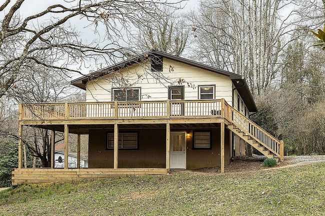 Photo of 233 Dills Branch Rd, Sylva, NC