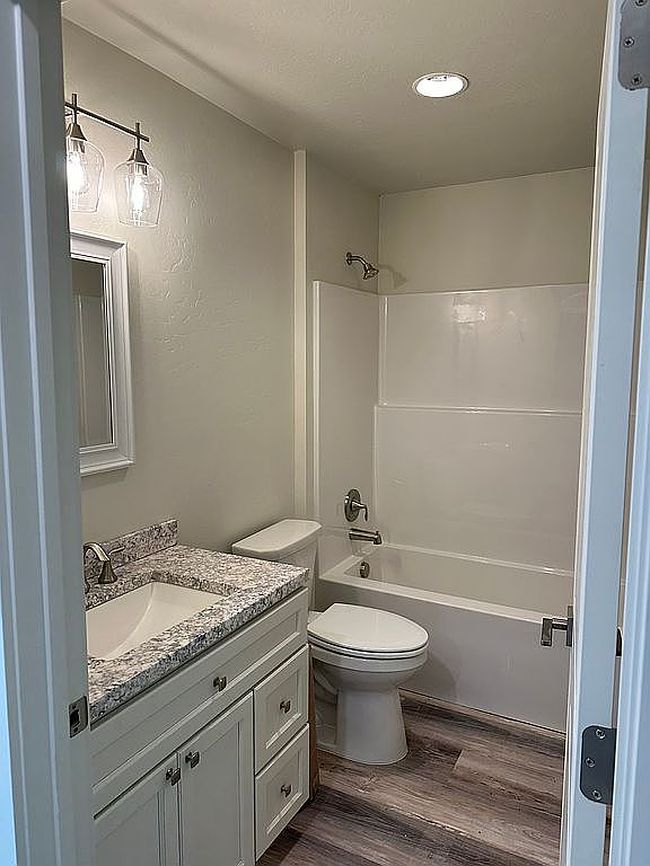 Additional photo 2 of property located at 303 Waterleaf Ln