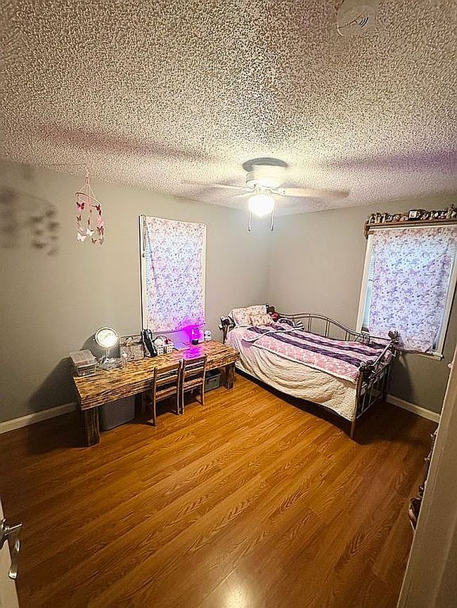 Photo of 102 W Johnson Dr, Flippin, AR