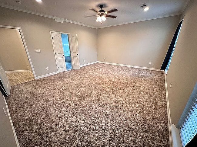 Image of 243 Spring Brook Ct