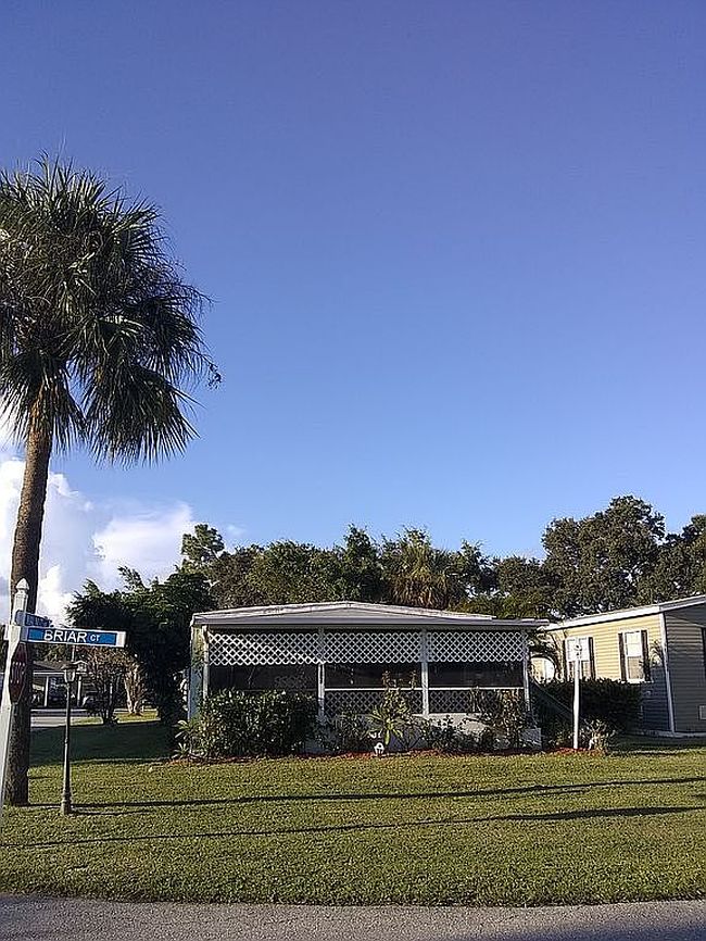Photo of 2555 Pga Blvd #000, Palm Beach Gardens, FL