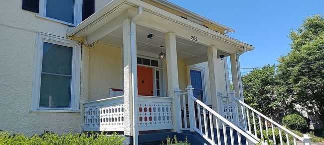 Image of 205 Douglas Ave
