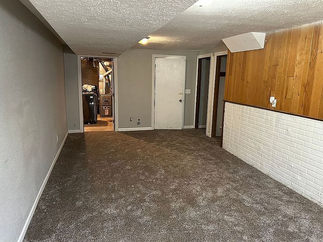 Photo of 4020 W 13th St, Davenport, IA