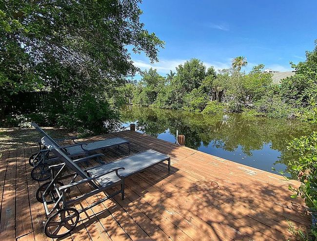 Preview of property located at 276 Island Cir