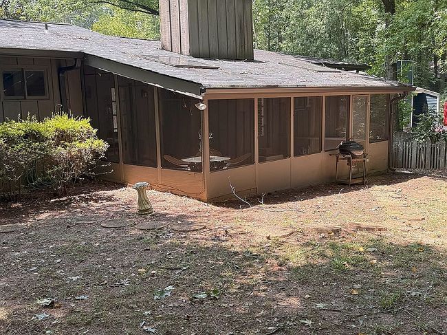 Photo of 235 Trailmore Ct, Roswell, GA
