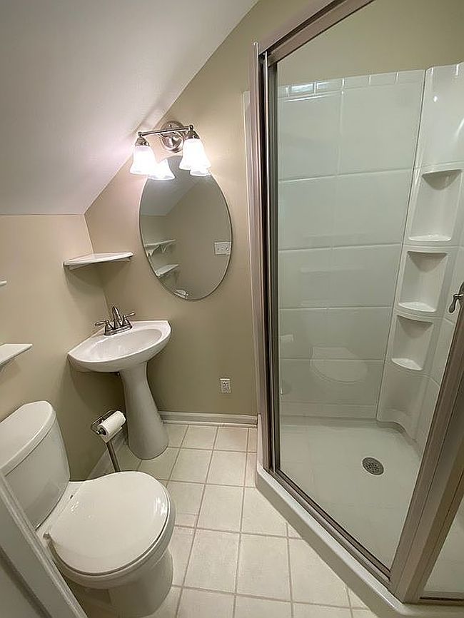 Additional photo 2 of property located at 106 Hidden Ridge Dr