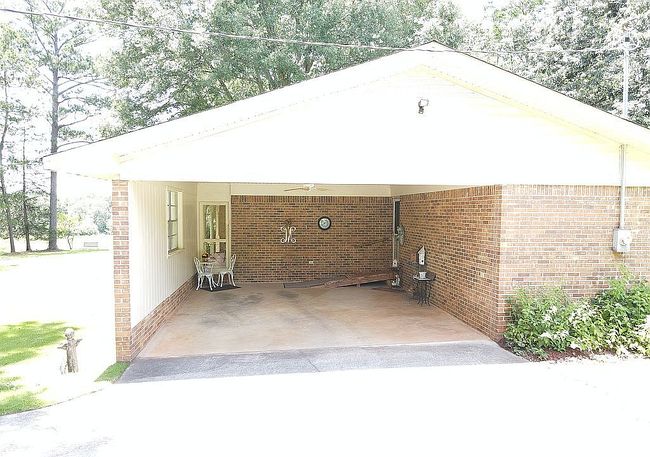 Photo of 285 Eastside Dr, Thomaston, GA