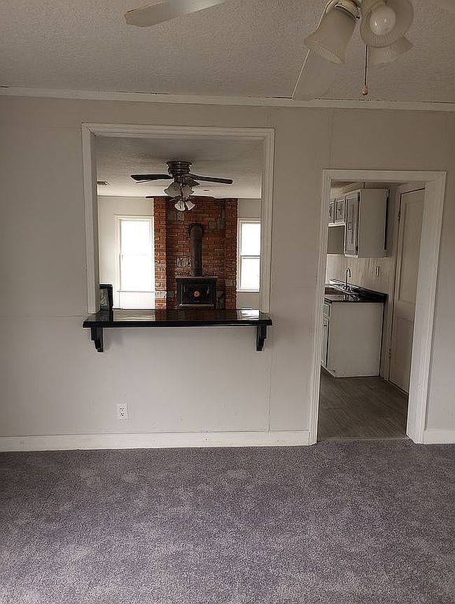 Image of 106 N 5th St