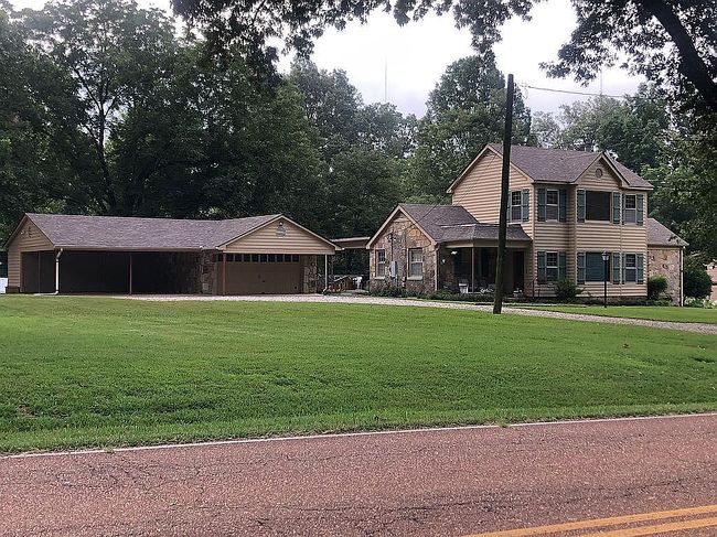 Photo of 3334 Oak Rd, Bartlett, TN
