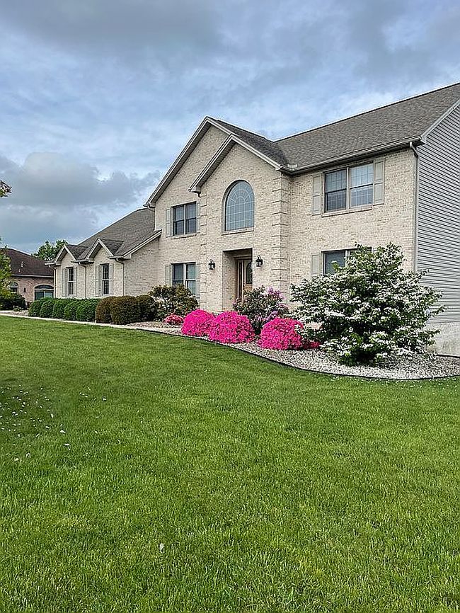 Photo of 771 Cresson Dr, Chambersburg, PA