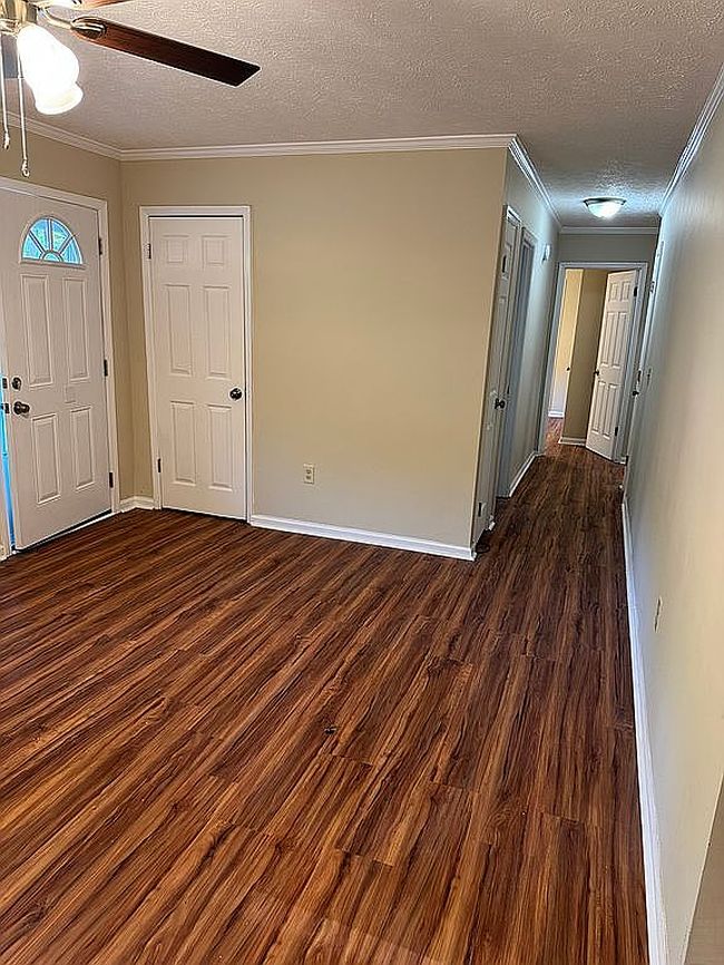 Photo of 766 Mcelrath St, Sandersville, GA