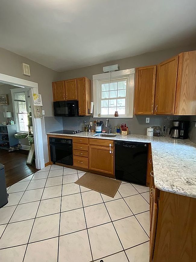 Photo of 6215 Bradley Ave, Saint Louis, MO